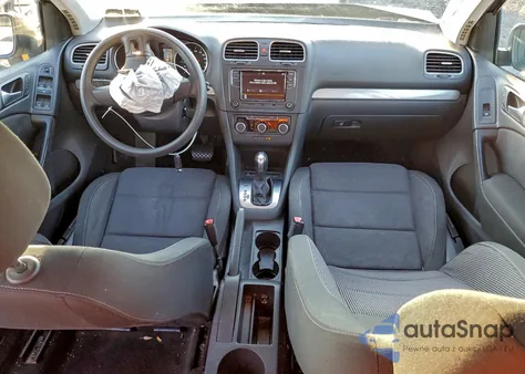 2012 Volkswagen Golf z USA, uszkodzony, nr VIN WVWDB7AJ3CW330132